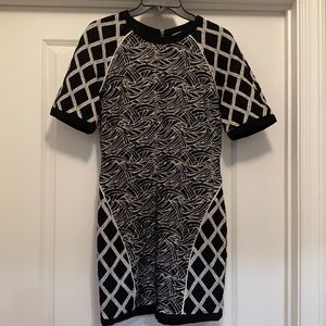 EUC Elizabeth and James black, cream & gray dress